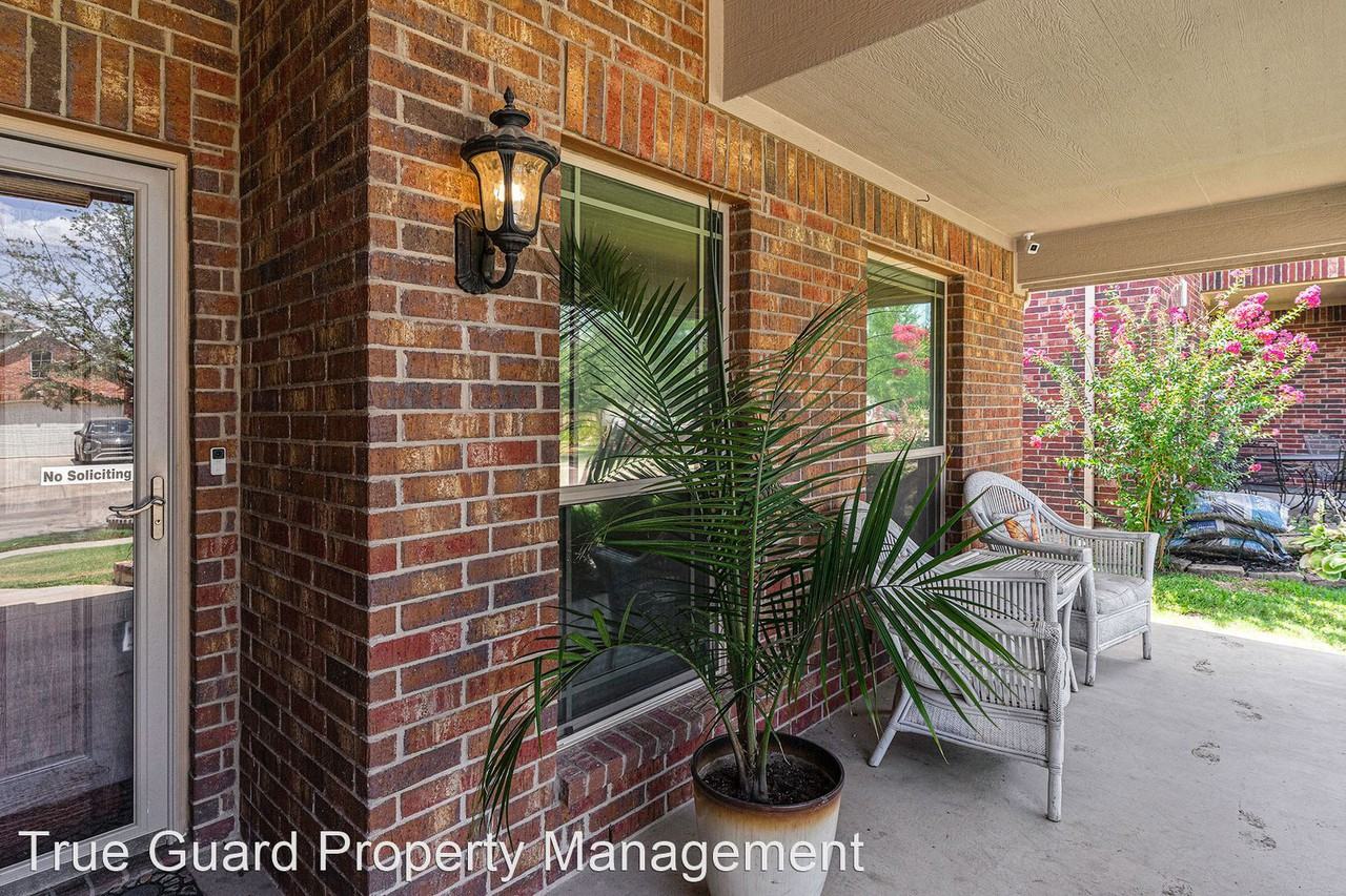 532 Darlington Trl - Photo 3 of 30
