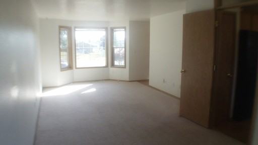 15801 NE 10th Way - Photo 2 of 9