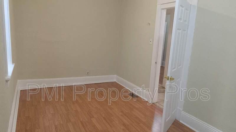 2491 S 6th St - Photo 3 of 14