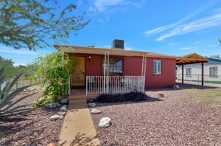 442 E Linden St - Photo 1 of 1