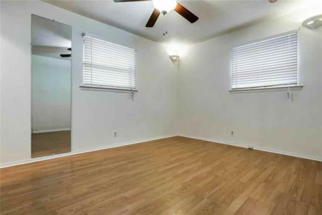 1801 Sagebrush Trl - Photo 3 of 13