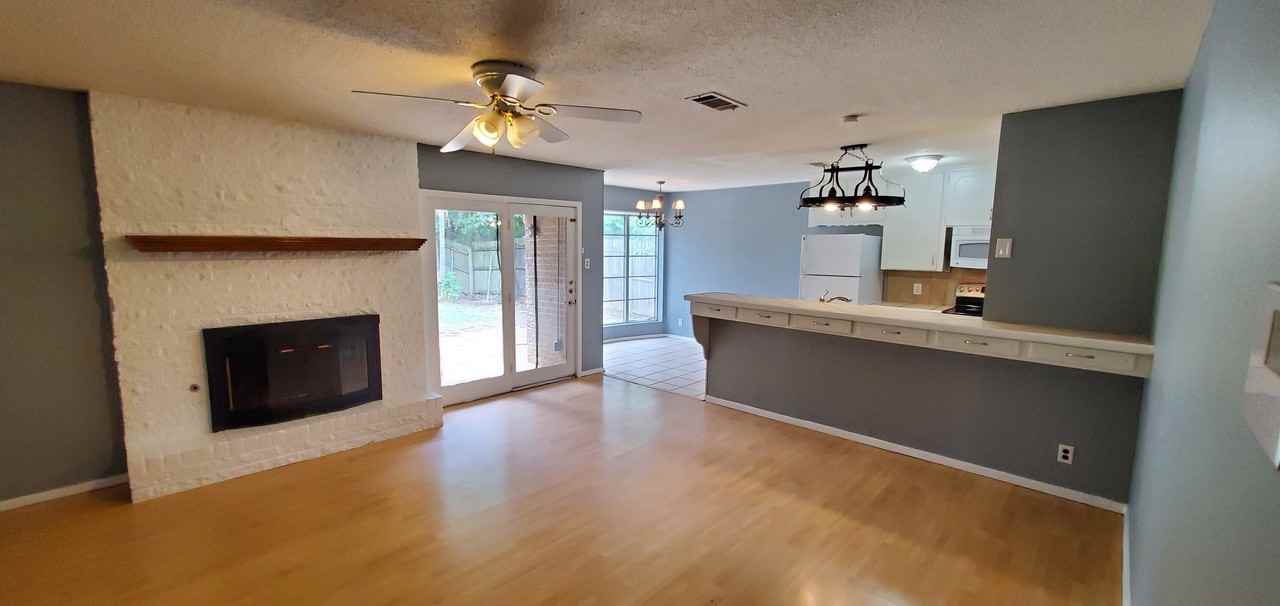 1801 Sagebrush Trl - Photo 7 of 13