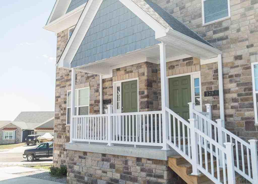 1259 W Rangeview Cir - Photo 2 of 32