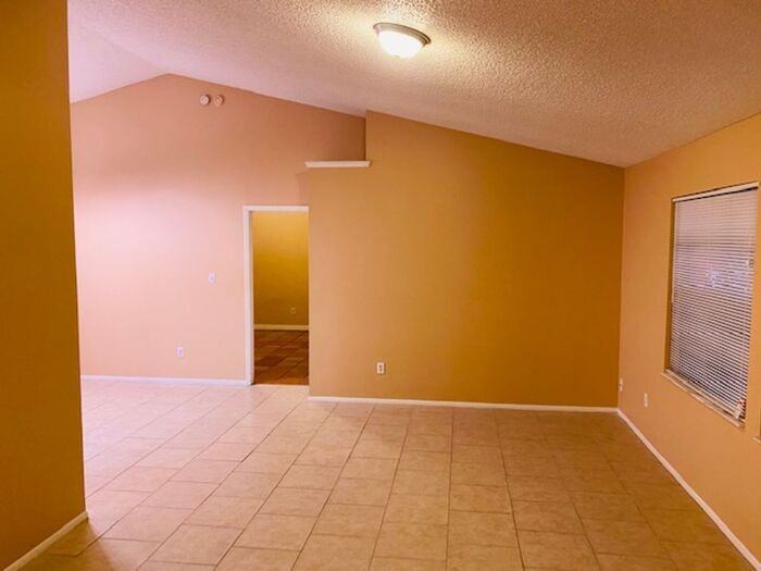 6730 Merlin Ct - Photo 2 of 23