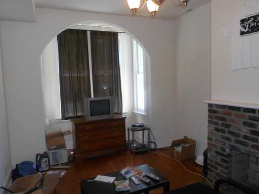 3102 E Marshall St - Photo 2 of 6