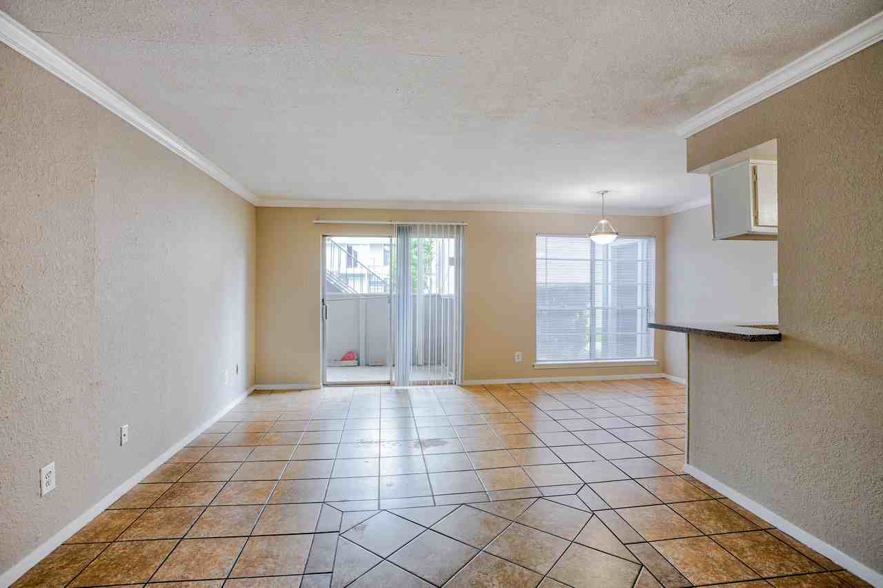 Spanish Creek - Photo 3 of 10