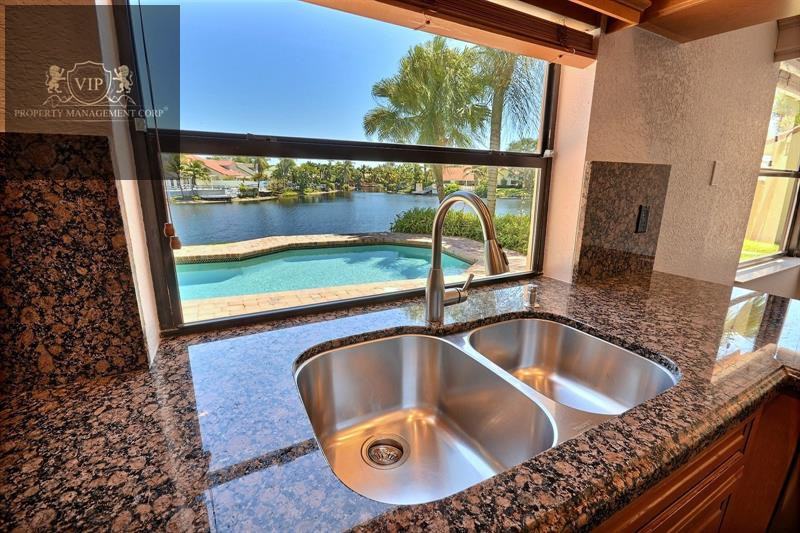 2825 Egret Way - Photo 2 of 24