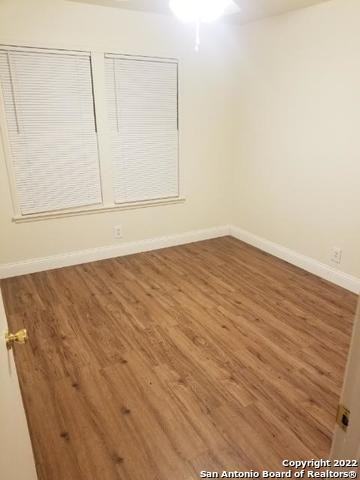 419 Anton Dr - Photo 6 of 12