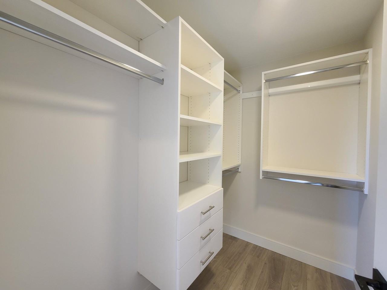 E 61st Ave & Gladstone St - Photo 5 of 14