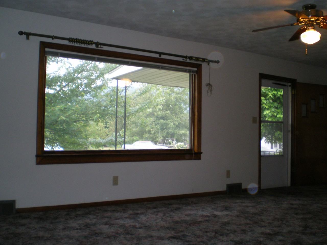 1291 Brown Ave #1 - Photo 3 of 23