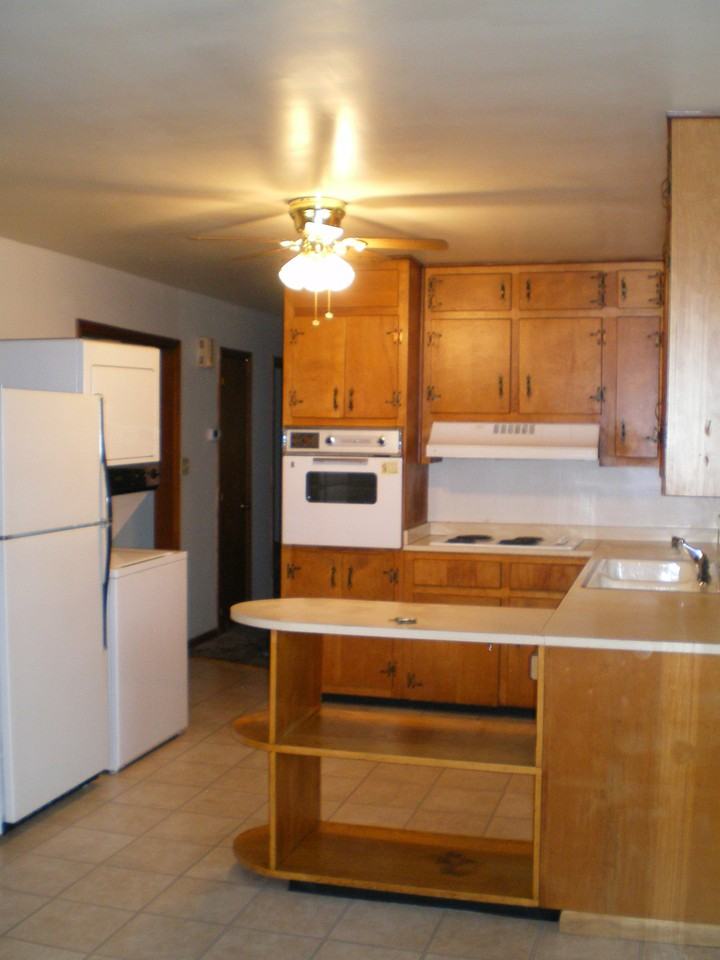 1291 Brown Ave #1 - Photo 4 of 23