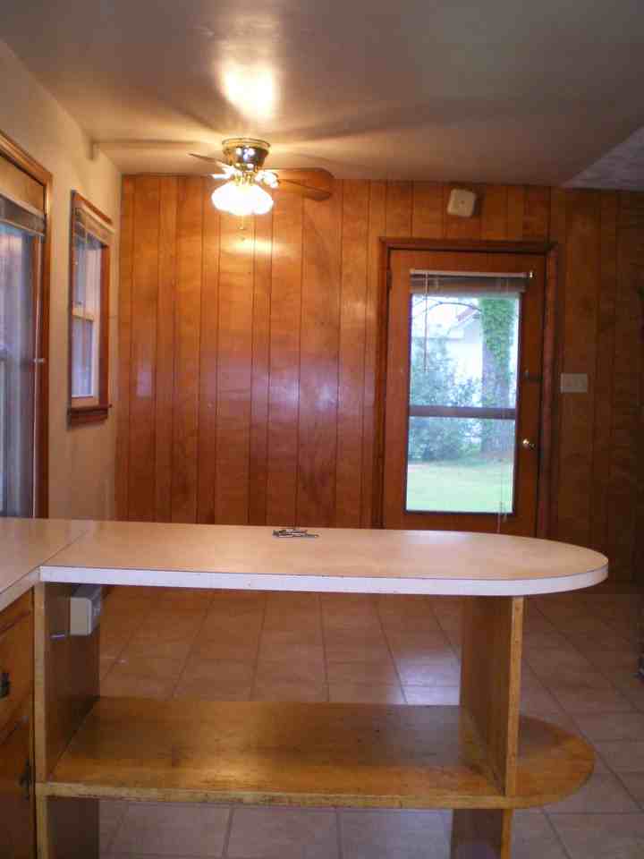 1291 Brown Ave #1 - Photo 5 of 23