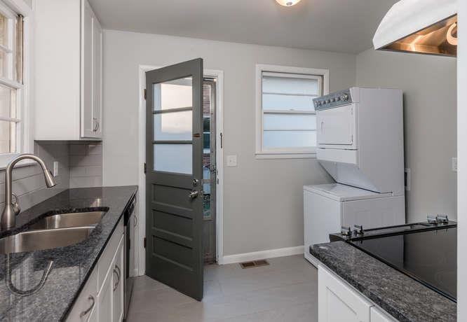 1917 Berkshire Dr #A - Photo 7 of 10