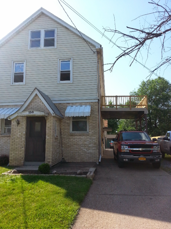 158 Roswell Ave