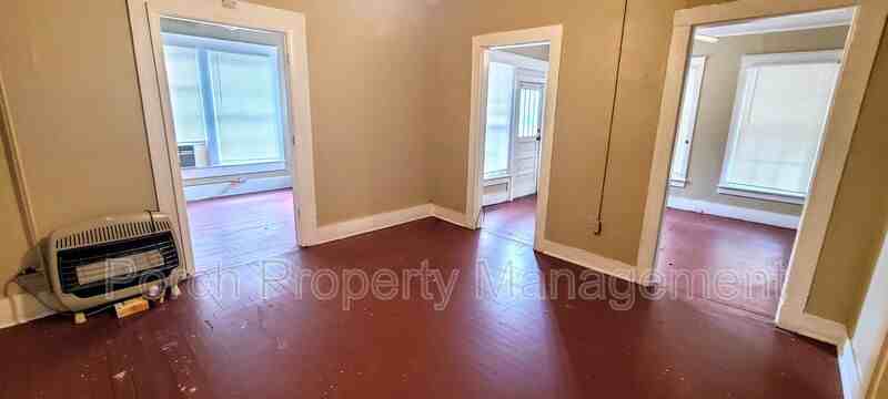 320 N Barcelona St #3 - Photo 2 of 10