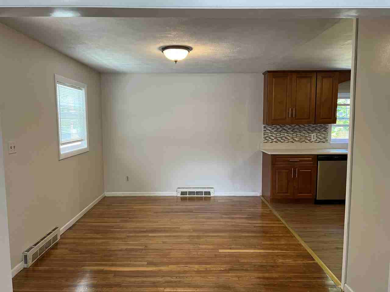 149 Gould St - Photo 2 of 38