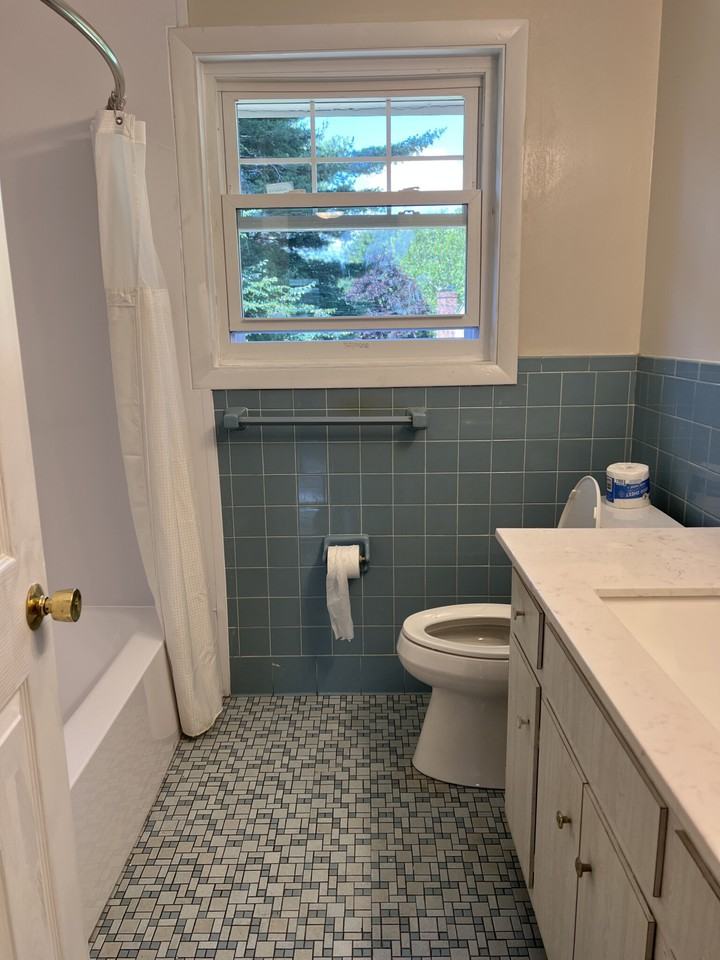 149 Gould St - Photo 3 of 38