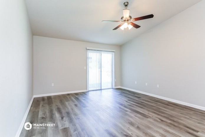 45088 Dutton Way - Photo 3 of 16