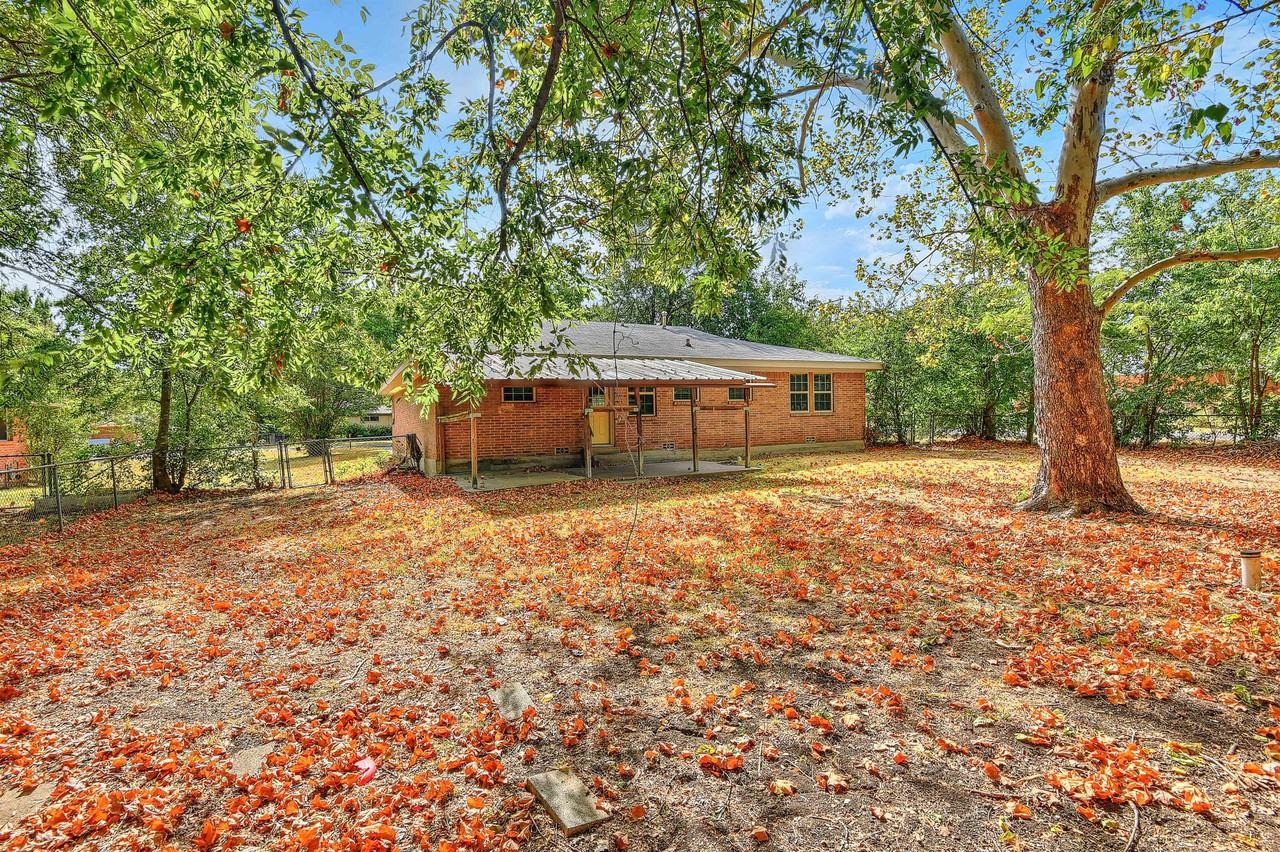 820 Maple Street #1 - Photo 6 of 21