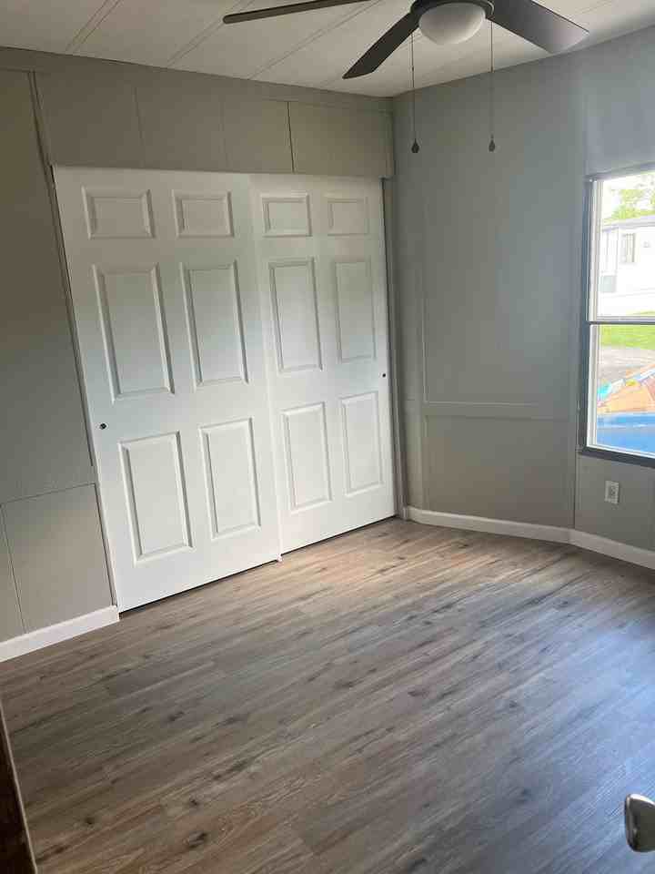 252 Golden Crest Dr #252 - Photo 4 of 18