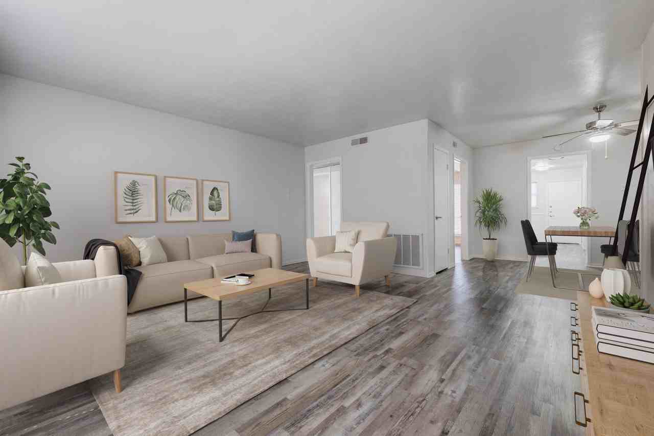 z-091423-Berkshire Square - Photo 2 of 14