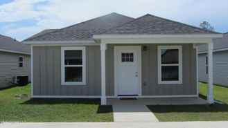 17281 Avondale Cir - Photo 1 of 1