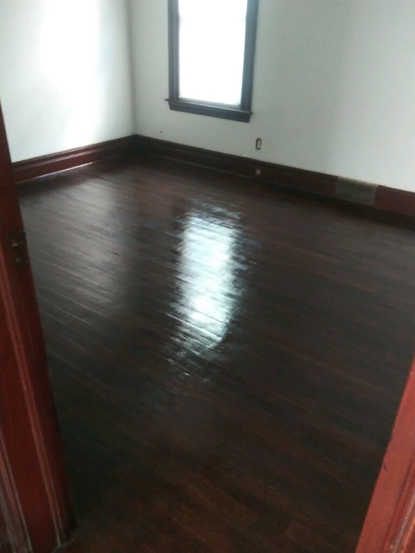 2925 Helen St - Photo 7 of 11