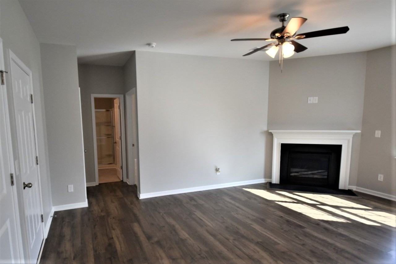 142 Cherry Birch St - Photo 3 of 17