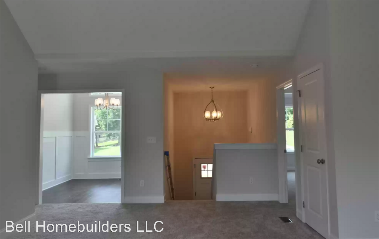 1015 1015 Ryan Ridge Road - Photo 3 of 23