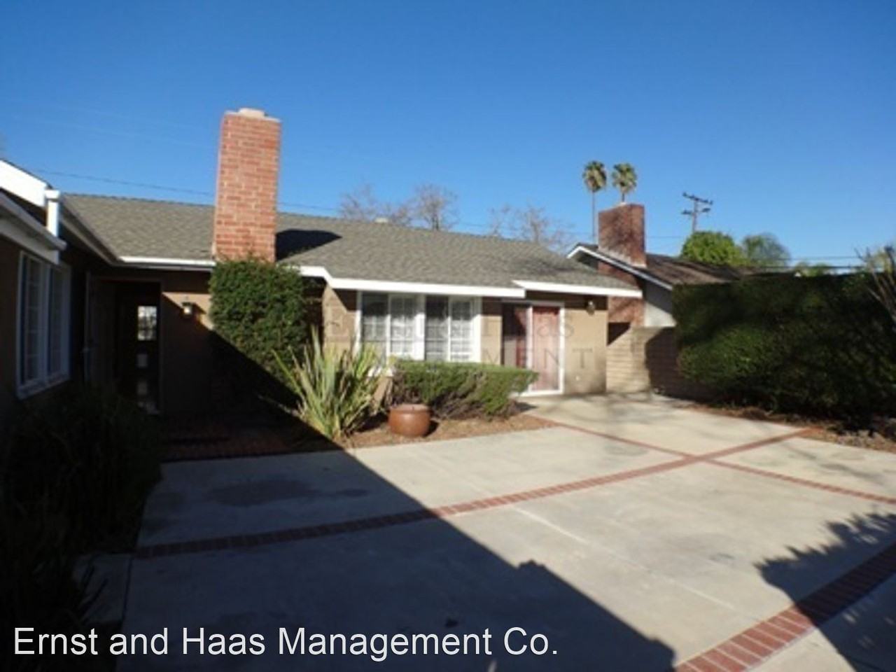 3241 Oak Grove Rd - Photo 3 of 20