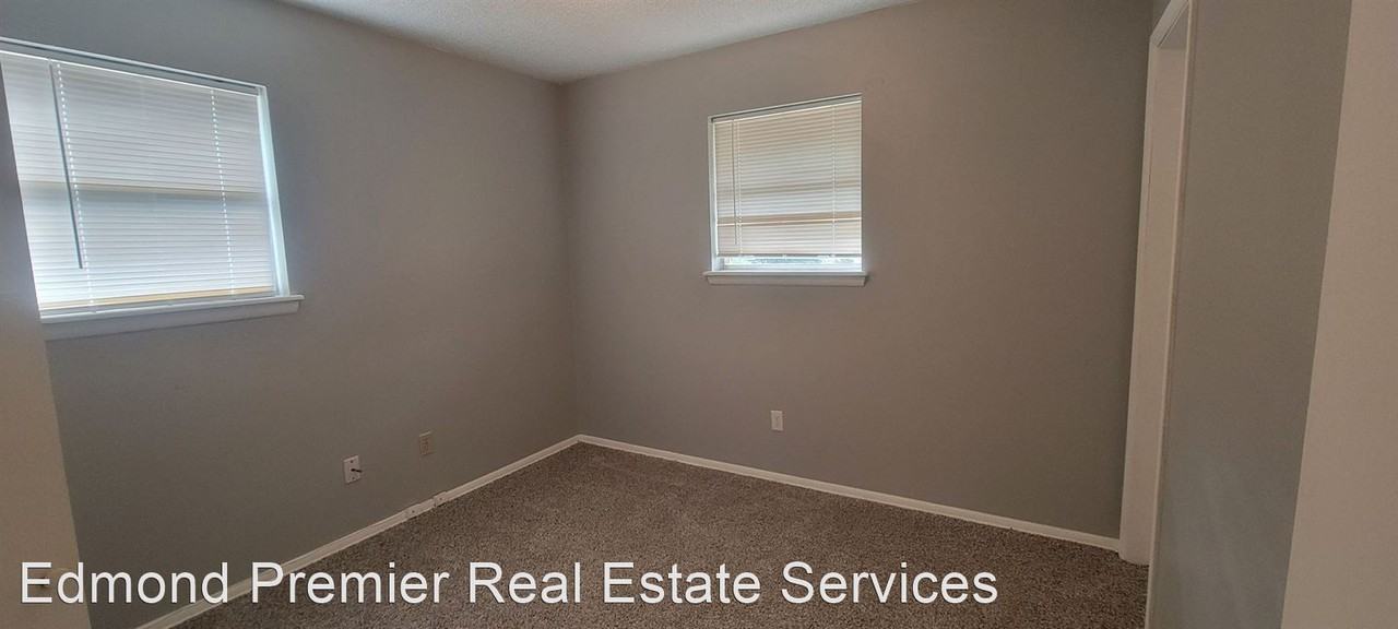 629 Reynolds Rd - Photo 3 of 7