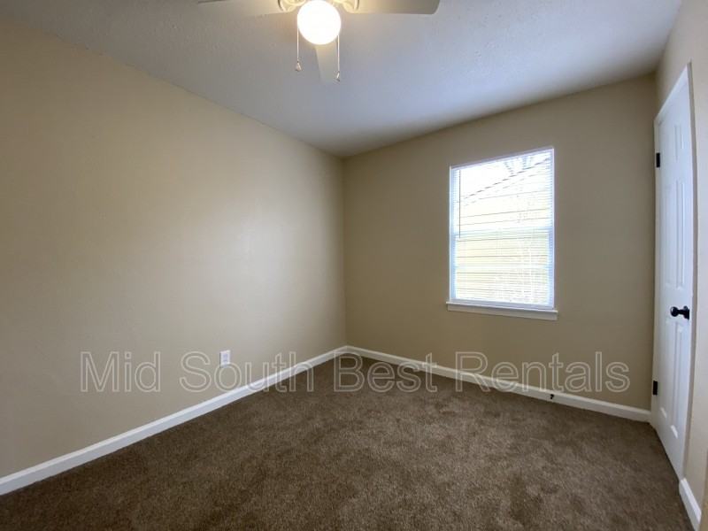 4523 Suncrest Dr - Photo 5 of 12