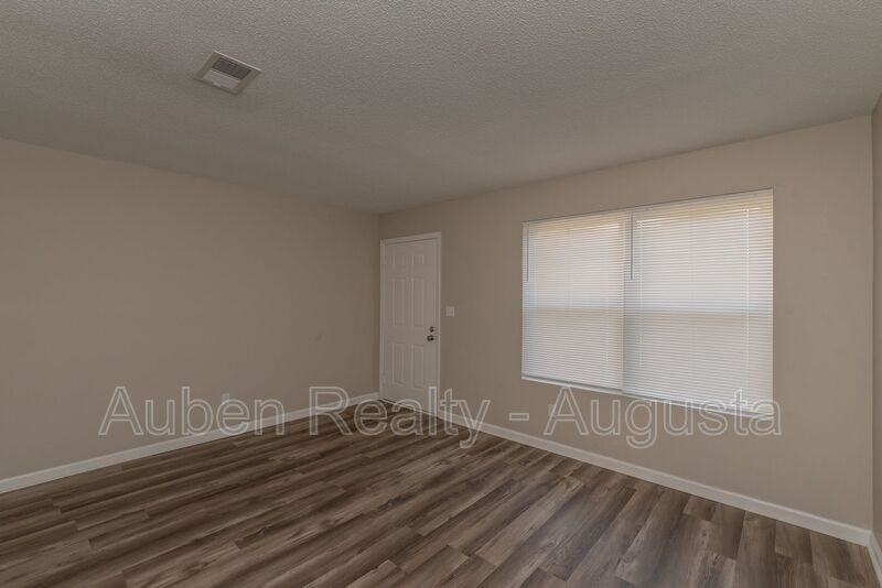 2311 Walden Dr #A1 - Photo 7 of 27