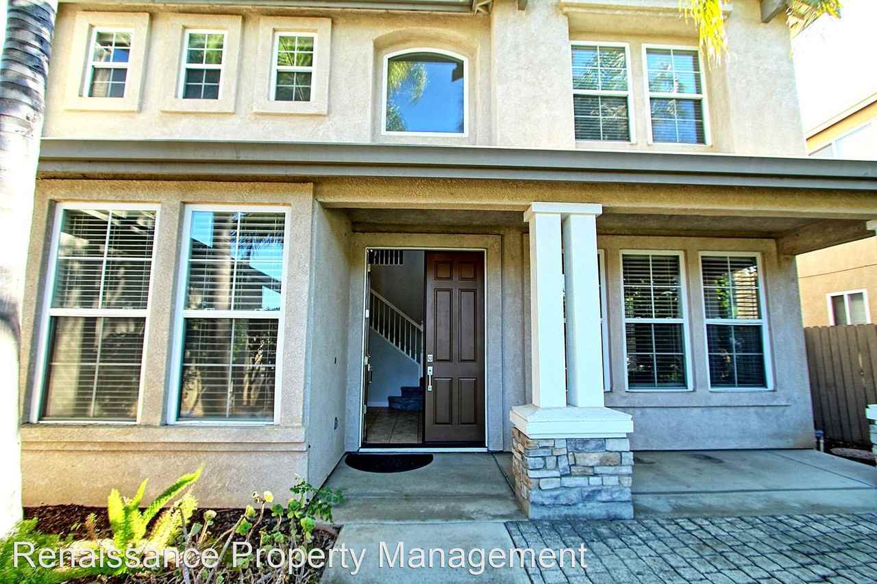 333 Quail Run Cir - Photo 3 of 48