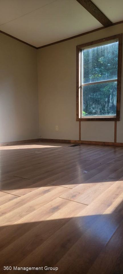 Diana Drive - Photo 3 of 7