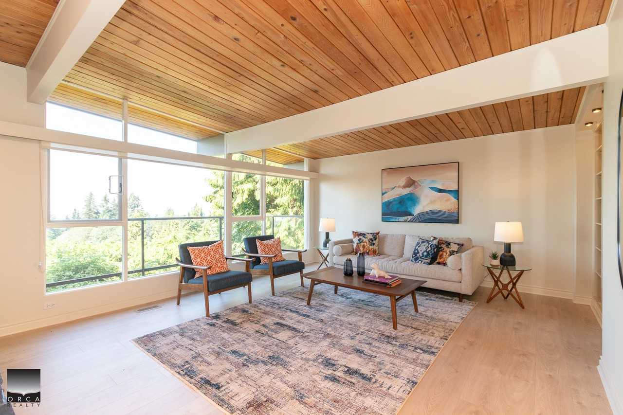 2750 Rosebery Ave - Photo 2 of 35