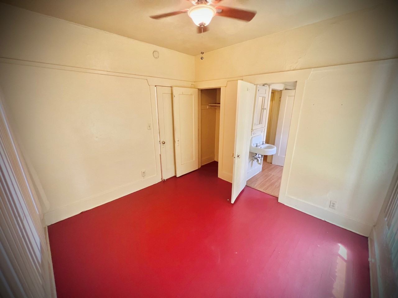1003 E 8th St #2 - Photo 4 of 15