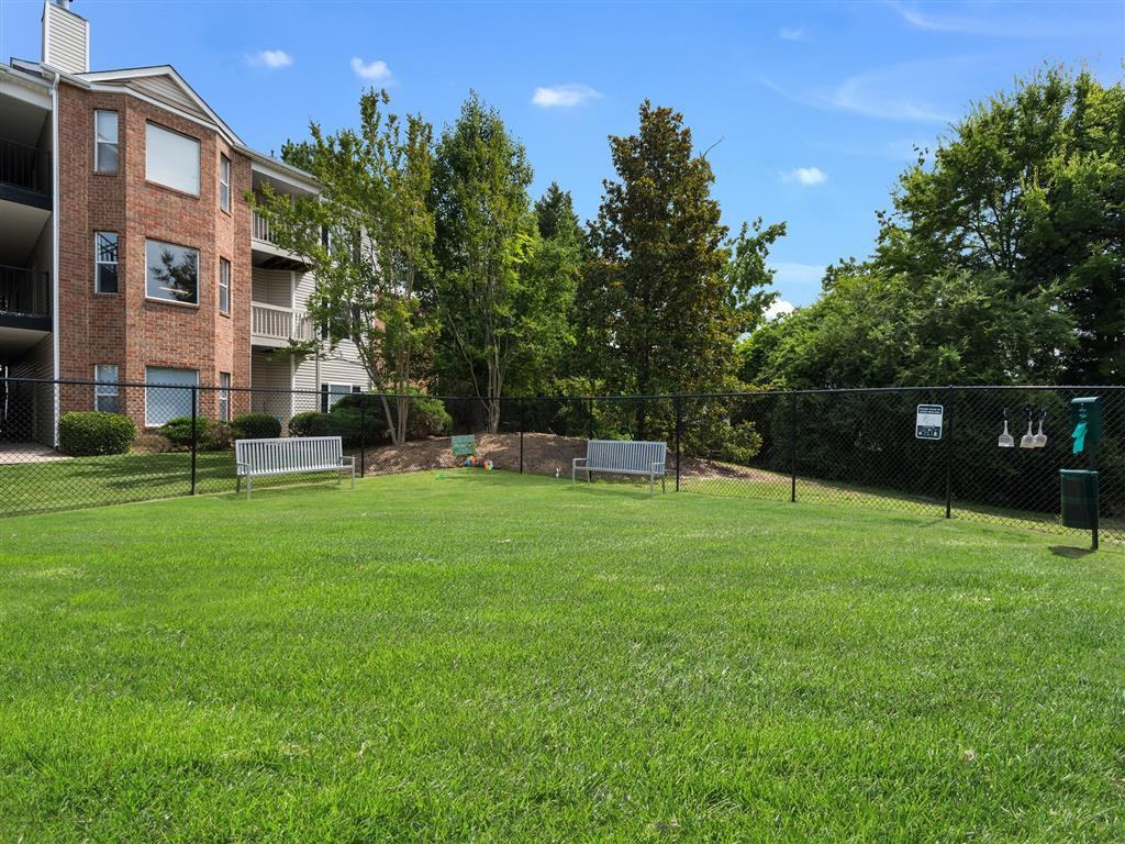 Chace Lake Villas - Photo 7 of 26