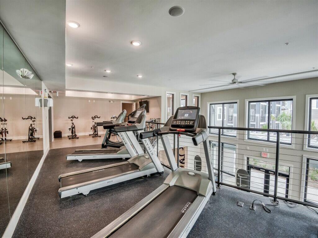 Lively Indigo Run - Photo 3 of 9