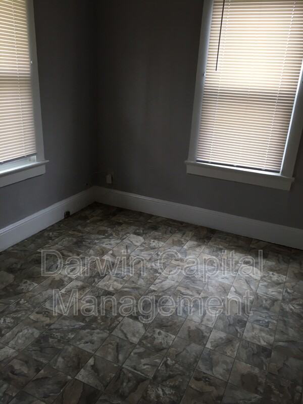 517 Myrtle Ave - Photo 3 of 11