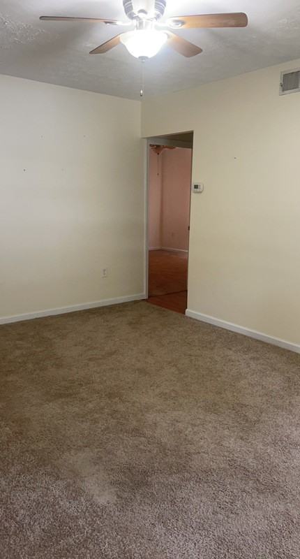 2705 Furlong Ave - Photo 2 of 5