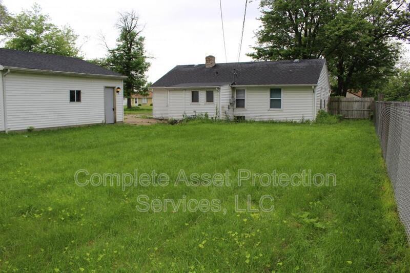 8403 Ellsworth Pl - Photo 3 of 14