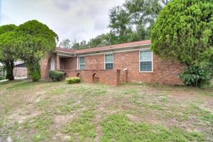 featured image of 3453 Pine Hill Rd