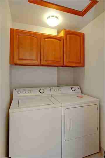 Bostonian Apartments - Photo 3 of 7