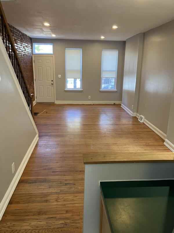 333 Point St - Photo 3 of 12