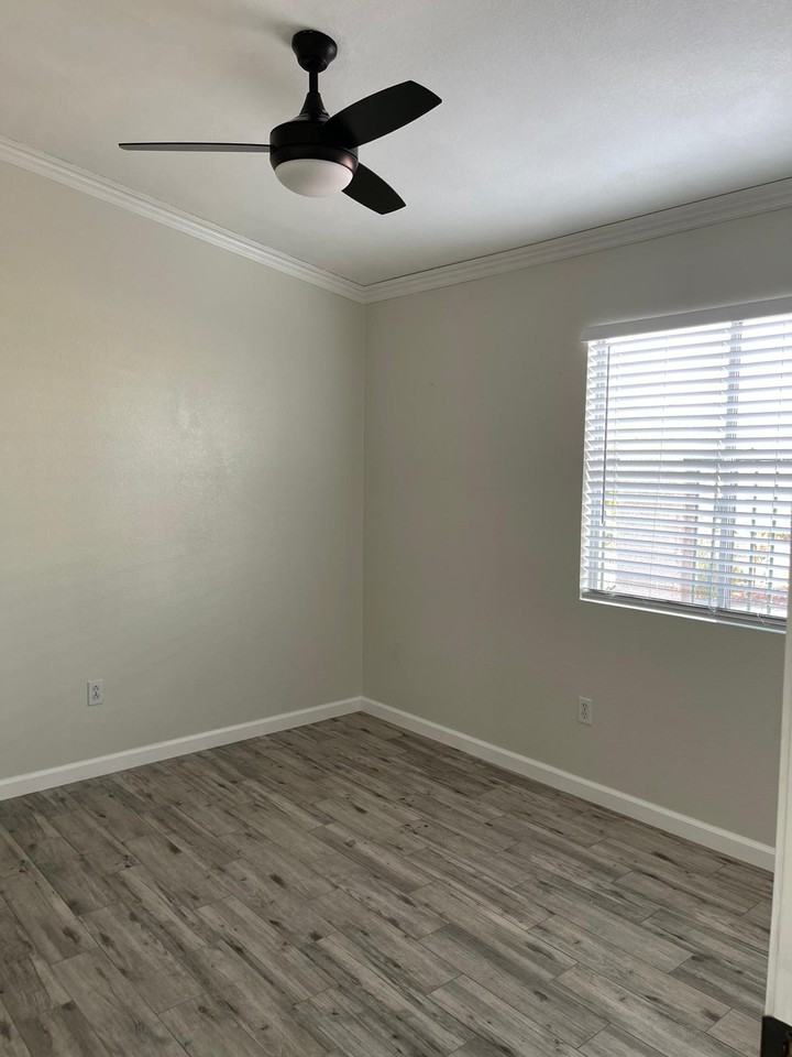 2549 Citrus Garden Cir #1 - Photo 2 of 20
