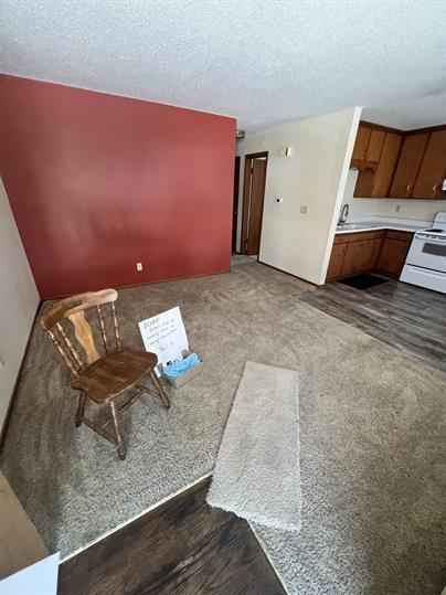 709 N Noland Rd - Photo 2 of 11