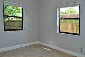 1204 NW 3rd Avenue - Photo 3 of 11