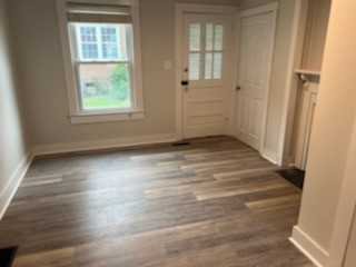 610 Willson St #C - Photo 5 of 19