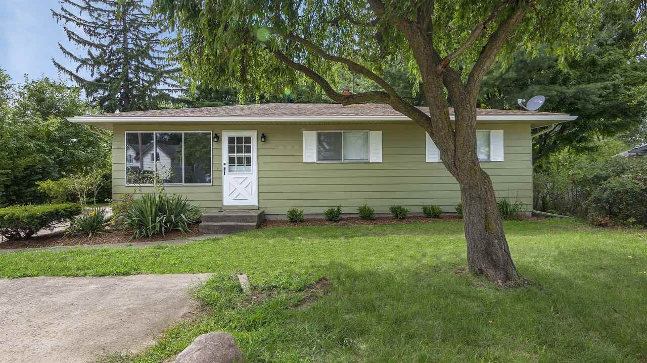 265 N Milford Rd #1 - Photo 2 of 27